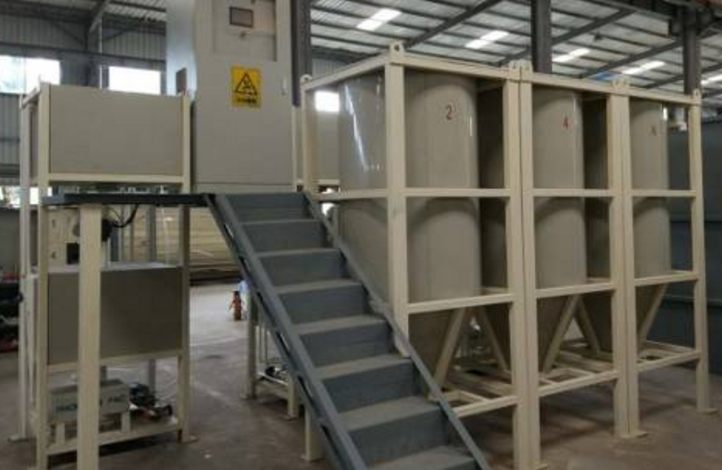 jk黑色丝袜美女被网站