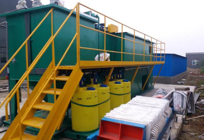 jk黑色丝袜美女被网站