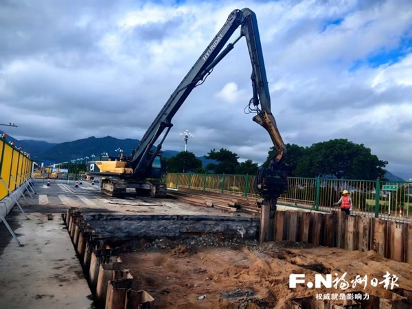 jk黑色丝袜美女被网站